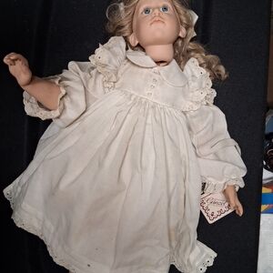 Collectible doll- For repair - 1990 Hildegard Günzel Alexander